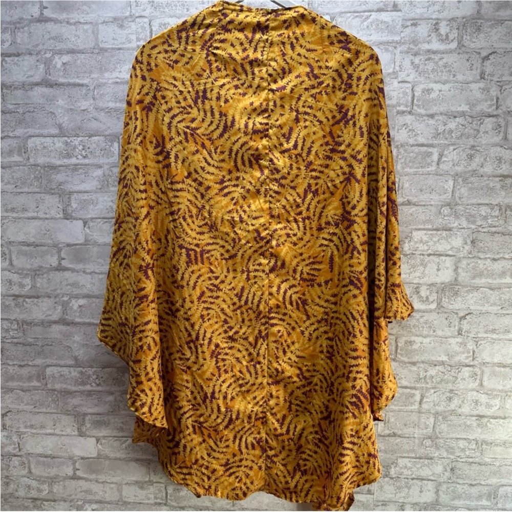 Zara ๐ Autumn Silky Shawl in Gold & Burgundy - Picture 2 of 13